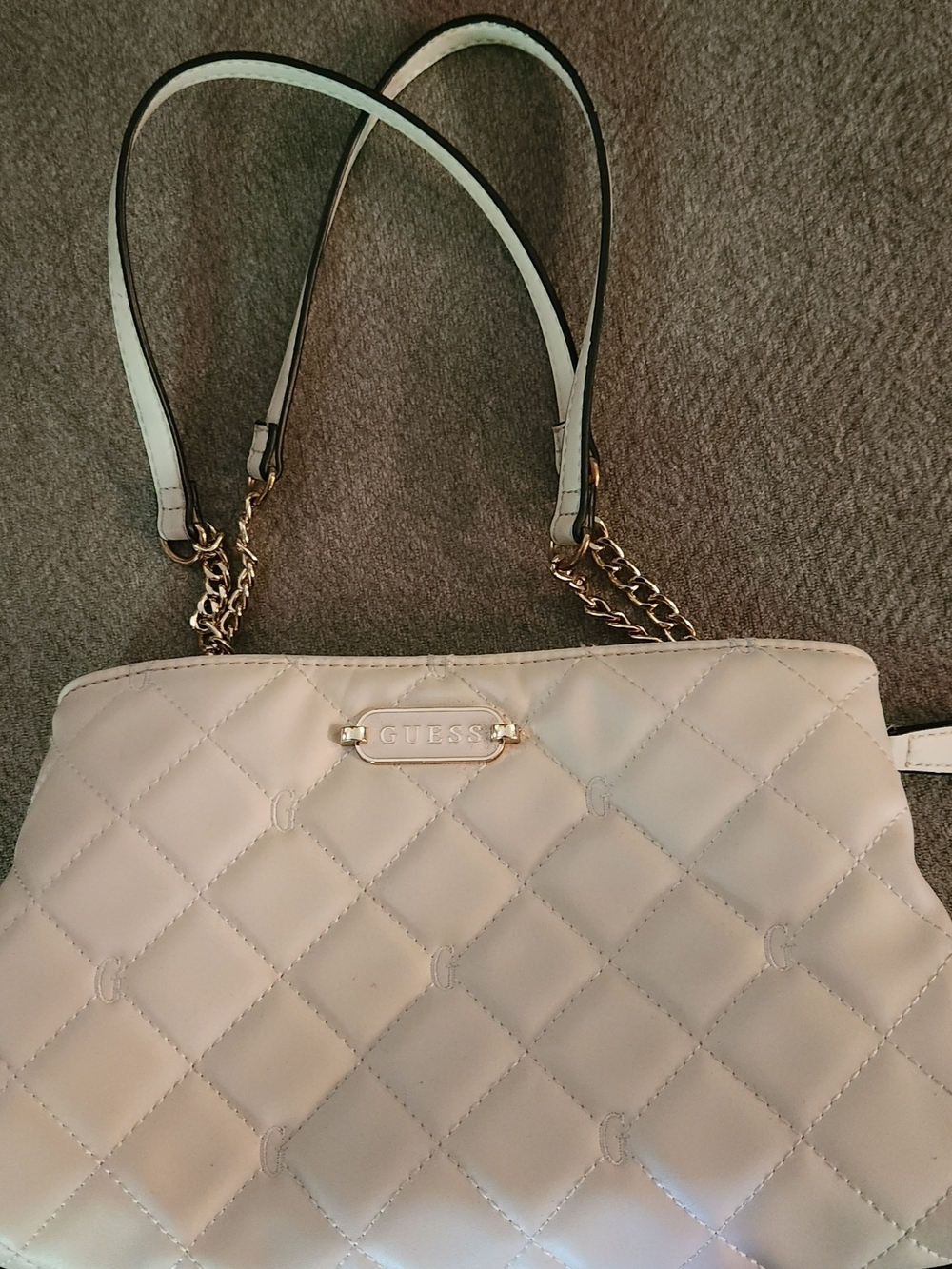 GUESS Cream Quilted Shoulder Bag with Gold Chain Straps